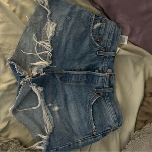 Levi’s Jean shorts size 27